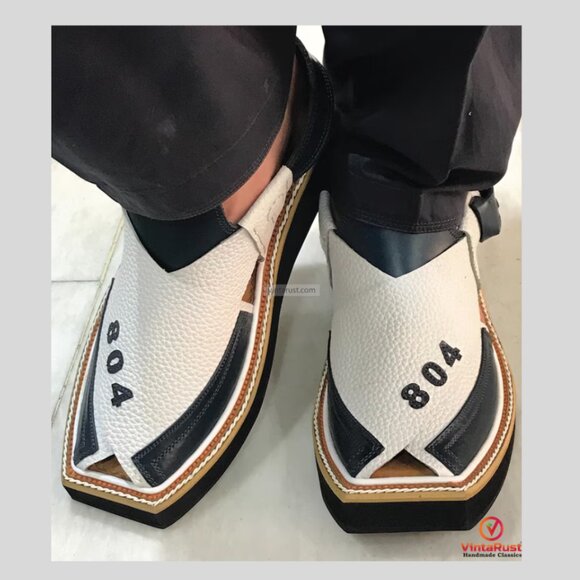 Peshawari Chappal, Handmade Special 804 Kaptaan Chappal - Picture 1 of 9